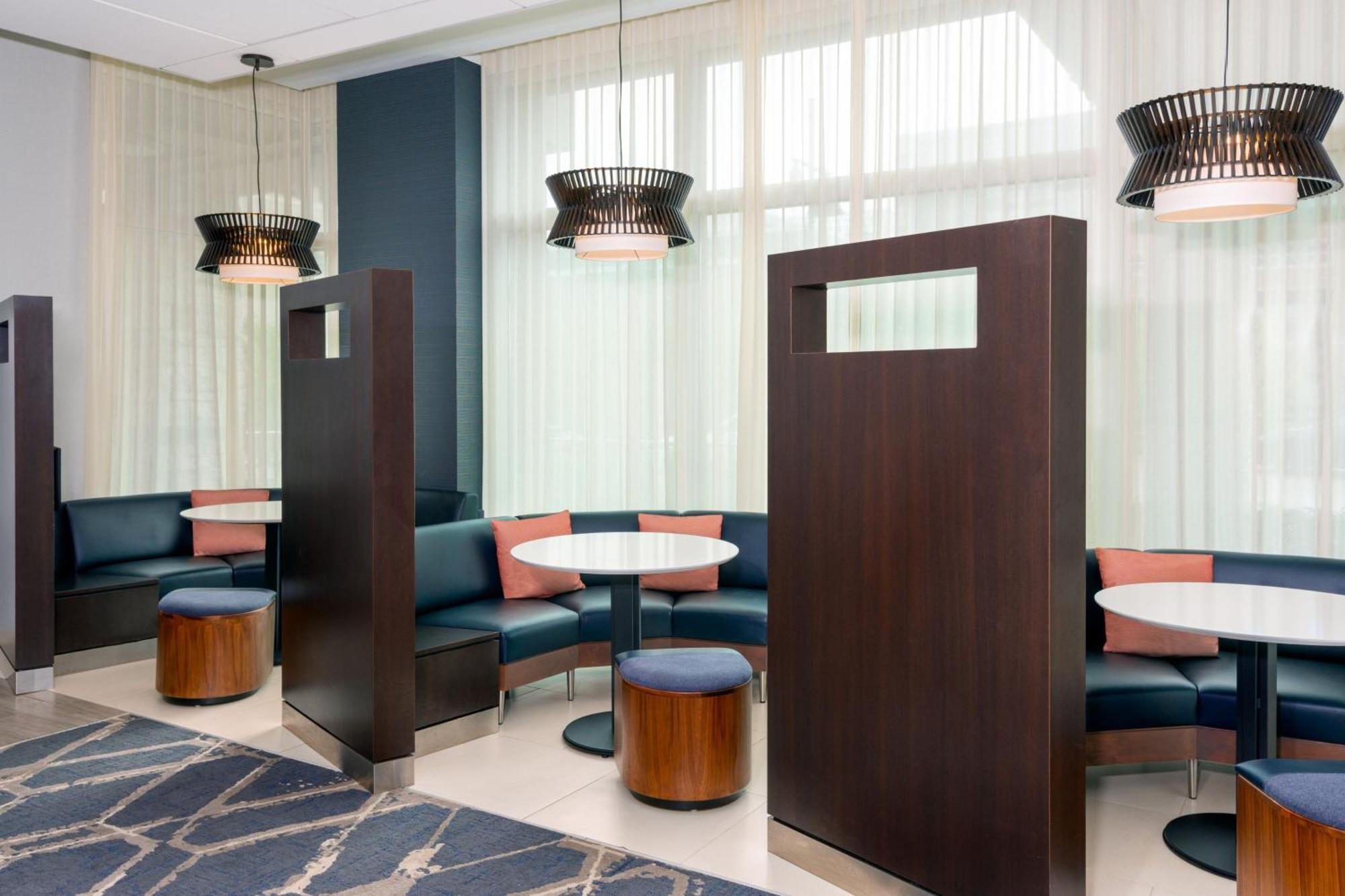 Courtyard By Marriott Buffalo Downtown/Canalside Exterior foto
