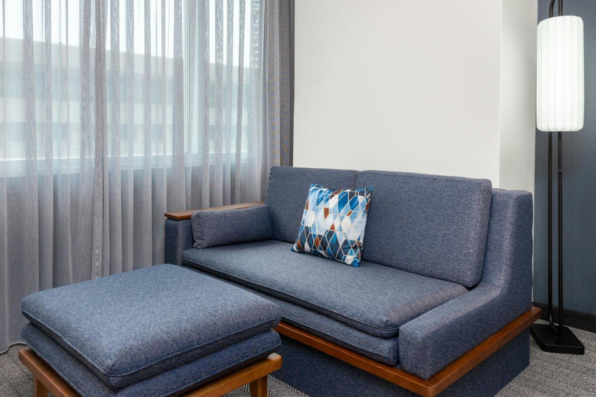 Courtyard By Marriott Buffalo Downtown/Canalside Exterior foto